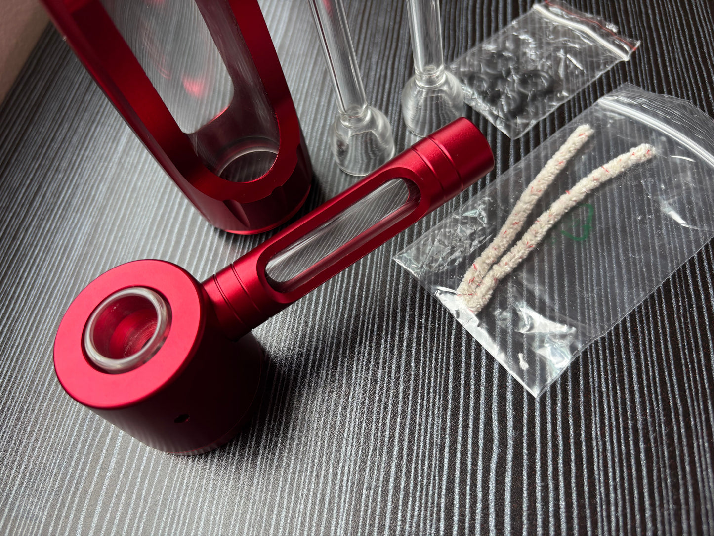 RED SMOKING PIPE